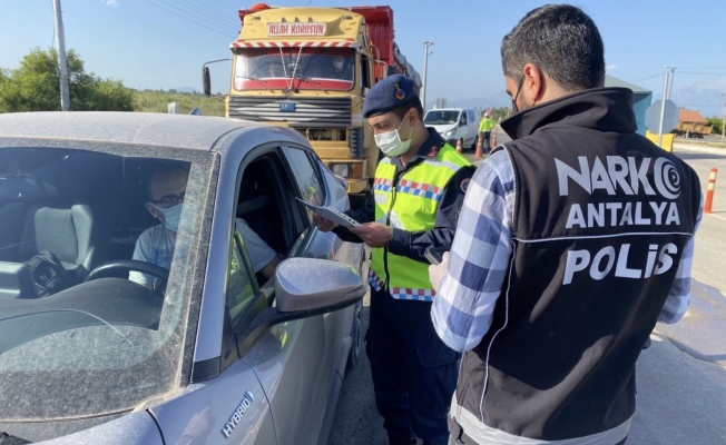 Aksu’da tam kapanmanın ilk gününde sıkı denetim!