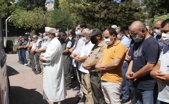 Cenaze töreninde mesai arkadaşları gözyaşlarını tutamadı!