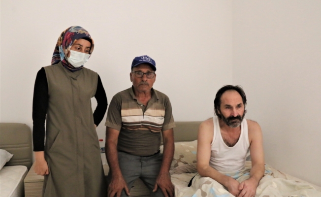 Yanarak hayatını kaybettiğini düşündüler, günler sonra gözyaşları içerisinde kavuştular Yanarak hayatını kaybettiğini düşündüler, günler sonra gözyaşları içerisinde kavuştular