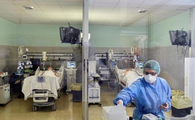  Antalya’da sağlık çalışanlarının izinleri açıldı