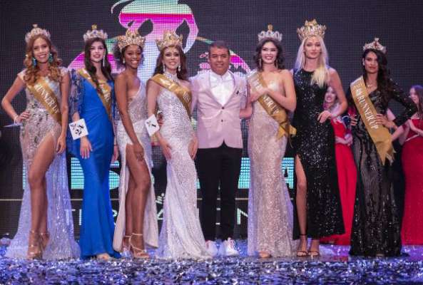 Miss Aura International Güzellik Yarışması'nda kraliçe tacını Filipinli güzel taktı