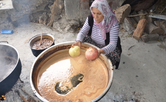 Antalya'da nar ekşisinin şifalı yolculuğu başladı