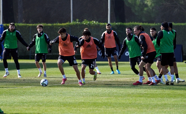 Beşiktaş'tan Antalya'da keyifli antrenman