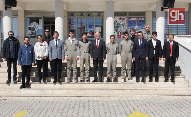 Bakan Yardımcısı Şensoy, Aksu Uçak Bakım Teknolojisi MTAL'yi ziyaret etti