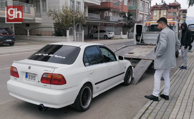 Gürültü kirliliği oluşturan araç trafikten men edildi! Gürültü kirliliği oluşturan araç trafikten men edildi!