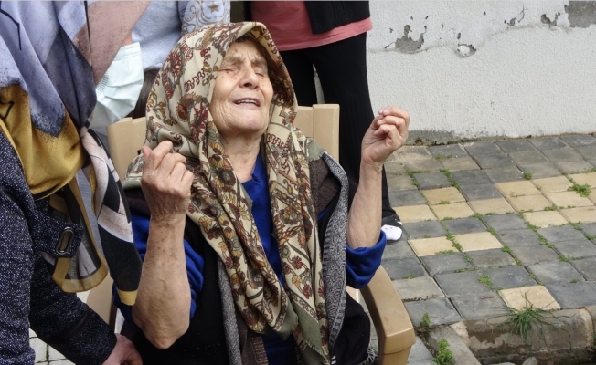 Yanan paralarına ağladı Yanan paralarına ağladı