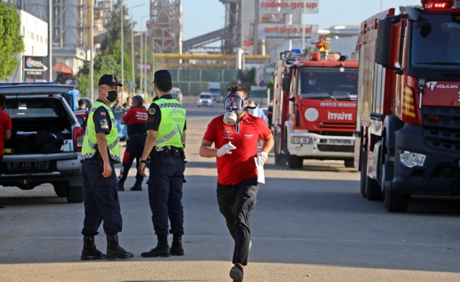 Antalya'da tarımsal gübre üretimi yapan fabrikada gaz sızıntısı: 2 ölü, 13 yaralı