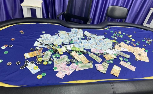 Kumar oynayan 140 şahsa 254 bin TL ceza Kumar oynayan 140 şahsa 254 bin TL ceza