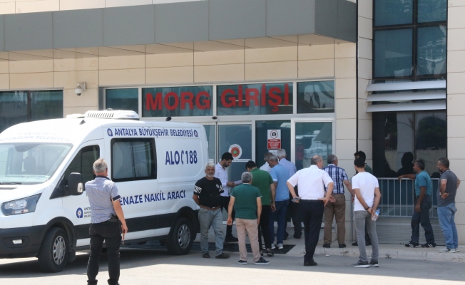 Parkta çıkan tartışmada bıçaklanan 2 çocuk babası adam hayatını kaybetti Parkta çıkan tartışmada bıçaklanan 2 çocuk babası adam hayatını kaybetti