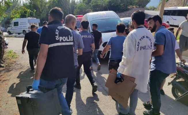 Kayıp emlakçı kafasına keserle vurulduktan sonra halıya sararak gömülmüş Kayıp emlakçı kafasına keserle vurulduktan sonra halıya sararak gömülmüş