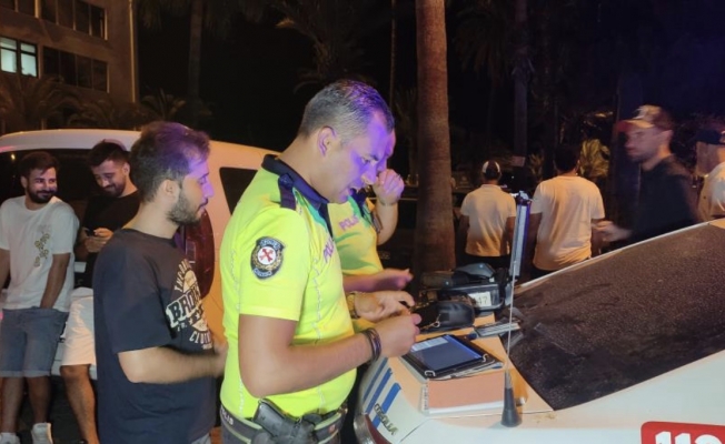 Sürücüler cezadan kurtulmak için binbir bahane üretti Sürücüler cezadan kurtulmak için binbir bahane üretti