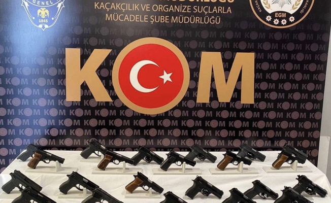 Antalya’da yasa dışı silah ticareti operasyonunda 3 tutuklama
