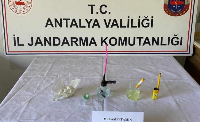 Antalya’ya tırda getirilen uyuşturucu Varan'a takıldı