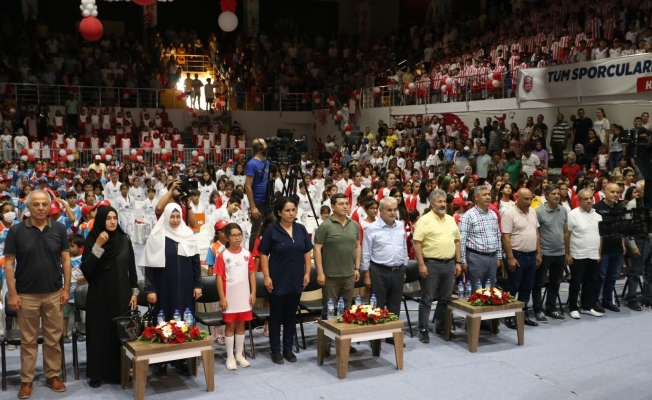 Kepez’in yaz spor okulları açıldı