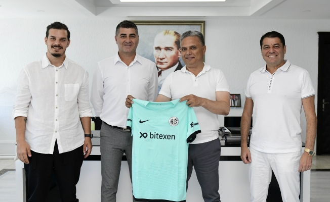 Muratpaşa Belediyesi’nden Antalyaspor’a tam destek