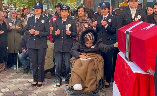 Aileden yalnız o kaldı! Aileden yalnız o kaldı!