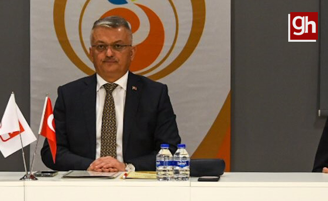 Antalya’da 13 bin 421 depremzede öğrenci okula başladı Antalya’da 13 bin 421 depremzede öğrenci okula başladı
