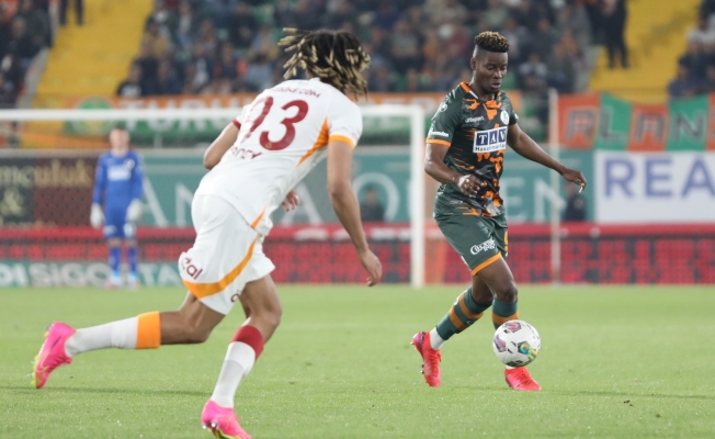 Spor Toto Süper Lig: Alanyaspor: 1 - Galatasaray: 4 Spor Toto Süper Lig: Alanyaspor: 1 - Galatasaray: 4