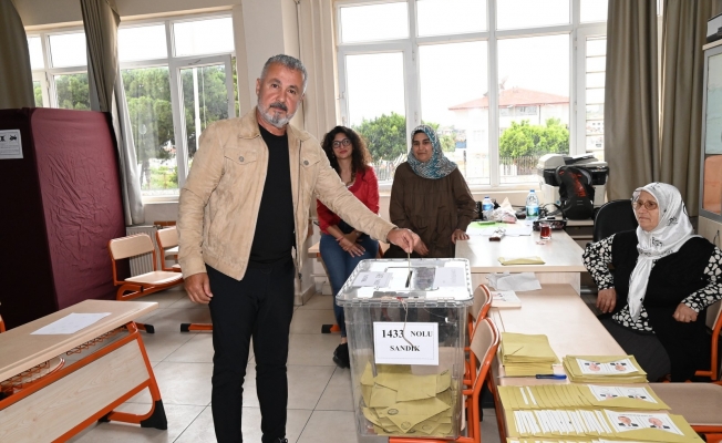 Belediye başkanları oylarını kullandı