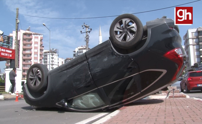 Kavşakta otomobiller çapıştı, takla atan araçtaki sürücü yaralandı