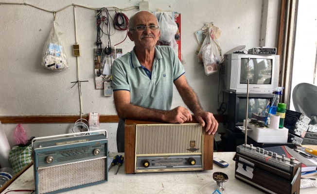 50 yıllık radyo tamircisi teknolojiye yenik düştü