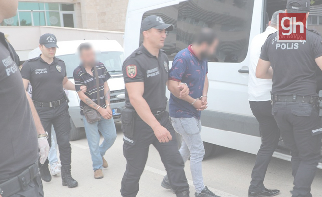 Antalya'da eş zamanlı operasyon Antalya'da eş zamanlı operasyon