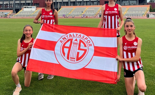 Antalyaspor atletleri fırtına gibi esti Antalyaspor atletleri fırtına gibi esti