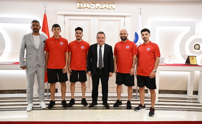 Ayak Tenis takımı Türkiye Şampiyonasına gidiyor