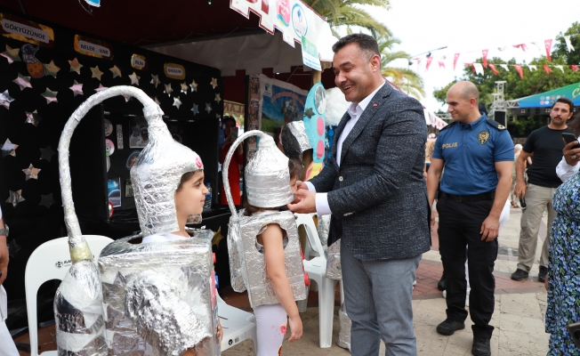 Başkan Yücel'den 12. Alanya Çevre Festivali’ne davet Başkan Yücel'den 12. Alanya Çevre Festivali’ne davet