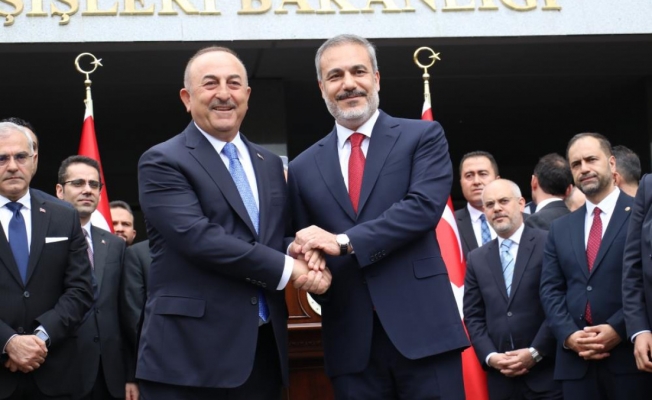 Dışişleri Bakanlığı'nda devir teslim töreni