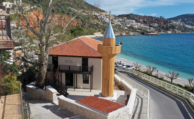 142 yıllık Lami Bey Camii’nin restorasyonu tamamlandı