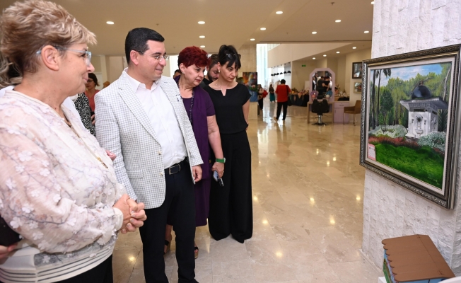 Kepez'in 12. Geleneksel AKMEK Yıl Sonu Sergisi açıldı
