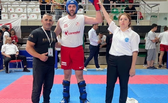 Muratpaşa'nın kick boksçusu Milli Takımda