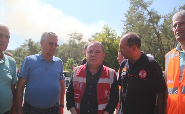 "Yanan alan 180 hektarı geçti"