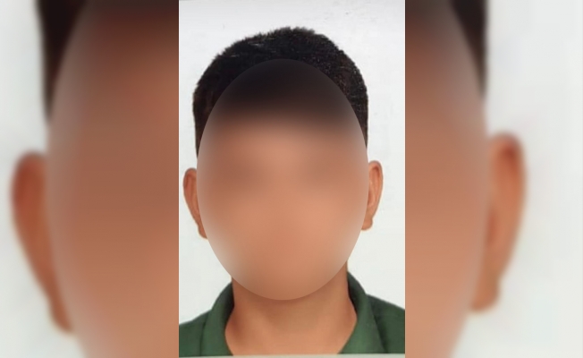 Balık tutmak için evden çıkan 14 yaşındaki çocuk sokakta yürürken bulundu