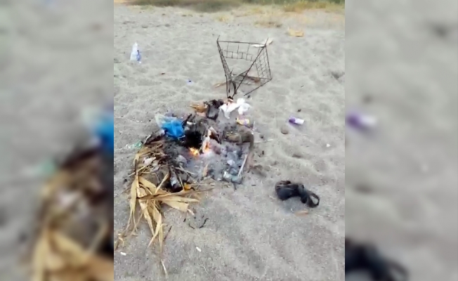 Caretta yuvasının kafesini kaldırıp üzerinde mangal yaptılar