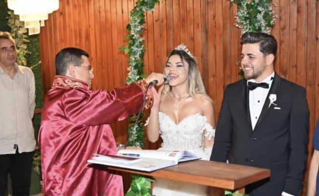 MHP Meclis Üyesi Turan Alma oğlunu evlendirdi