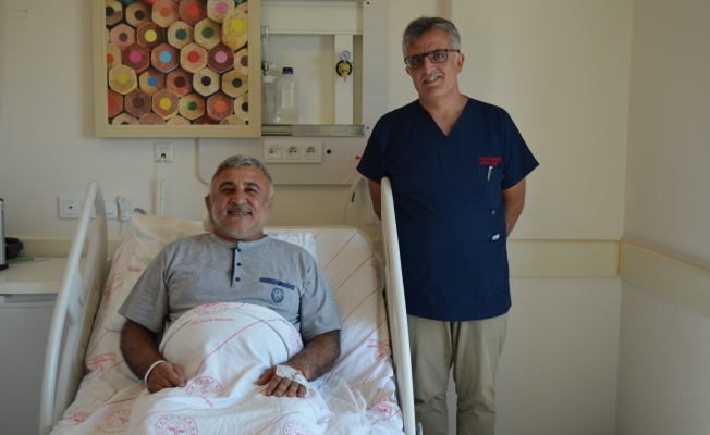 3 yıl süren ‘delirten ağrıdan’ ameliyatla kurtuldu 3 yıl süren ‘delirten ağrıdan’ ameliyatla kurtuldu