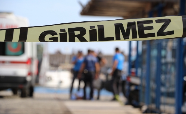 Genç kadın denizde ölü bulundu Genç kadın denizde ölü bulundu