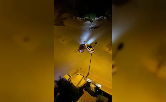 Polisle kovalamaca kazayla sona erince yakayı ele verdiler Polisle kovalamaca kazayla sona erince yakayı ele verdiler