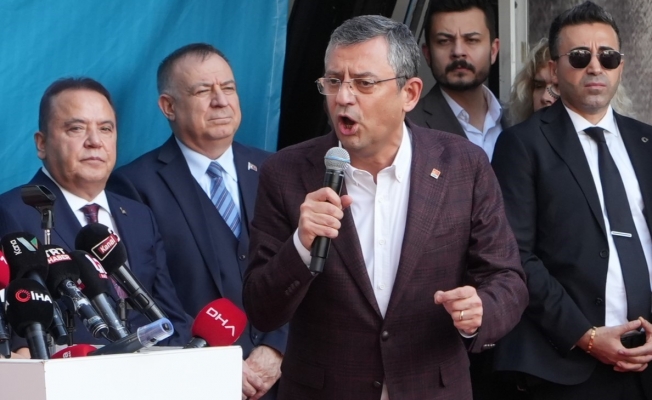 CHP Genel Başkanı Özel: "Türkiye’yi AB'nin tam üyesi haline getireceğiz" CHP Genel Başkanı Özel: "Türkiye’yi AB'nin tam üyesi haline getireceğiz"