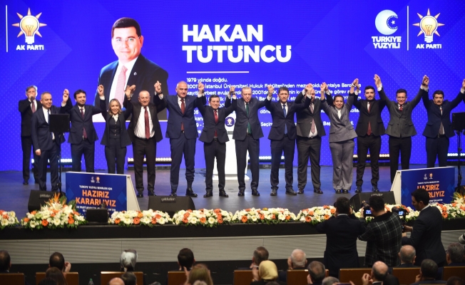AK Parti Adayı Tütüncü: "Antalya'nın gelecek yolculuğuna hazırız" AK Parti Adayı Tütüncü: "Antalya'nın gelecek yolculuğuna hazırız"