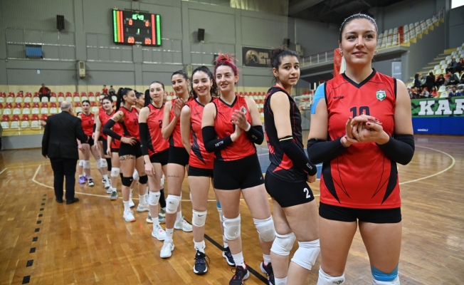 Manavgat'un Sultanları play-off'ta Manavgat'un Sultanları play-off'ta