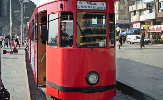 Nostalji tramvayı 75 gün hizmet veremeyecek Nostalji tramvayı 75 gün hizmet veremeyecek