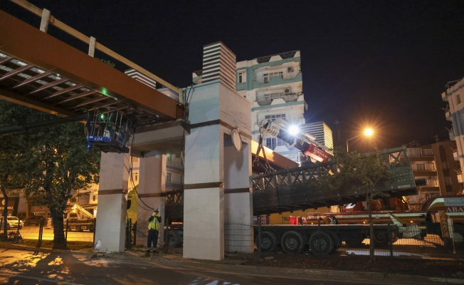 Antalya’da üst geçitler bakımdan geçiyor Antalya’da üst geçitler bakımdan geçiyor