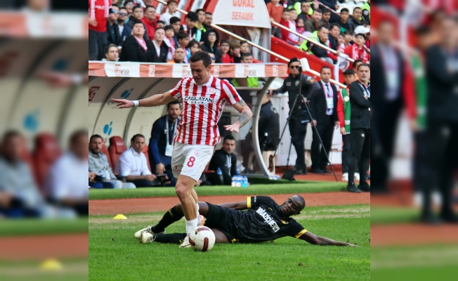 Trendyol Süper Lig: Antalyaspor: 2 - İstanbulspor: 2 (Maç sonucu) Trendyol Süper Lig: Antalyaspor: 2 - İstanbulspor: 2 (Maç sonucu)