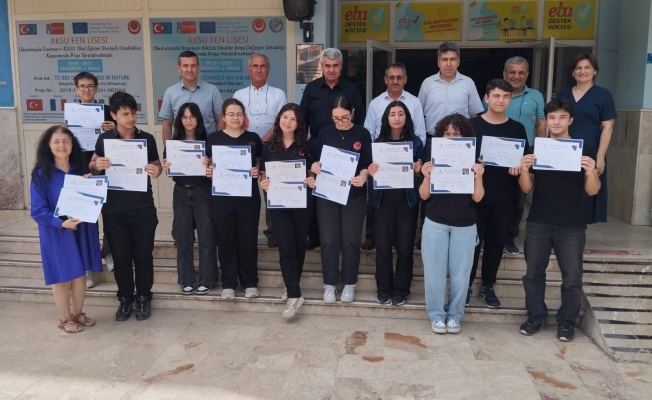 Aksu Fen Lisesi eTwinning projelerini tamamladı