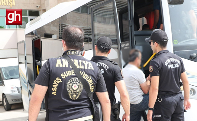Antalya’da aranan 153 kişi yakalandı!