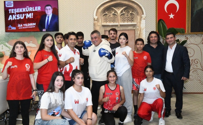 MÜZİK RUHUN SPOR VÜCUDUN GIDASIDIR... GENÇLERE YILDIRIM'IN ELİ DEĞDİ!