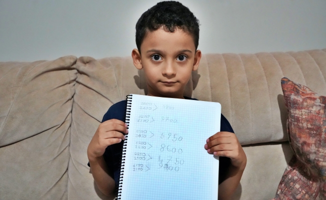 4 yaşında araç plakalarındaki rakamları toplayarak başladı, yeteneğini diş hekimi fark etti
